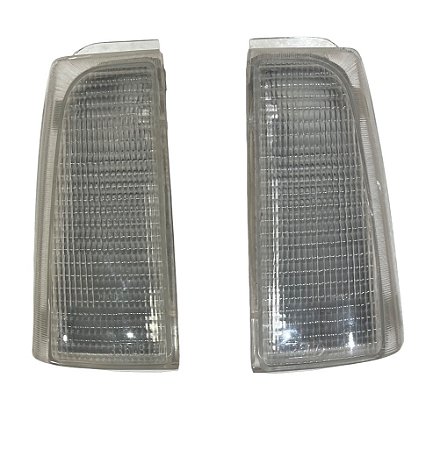 Par Lanterna De Seta Dianteira Cristal Chevrolet Monza 1982 a 1987 Original Arteb 33647 33648 Novos de Época