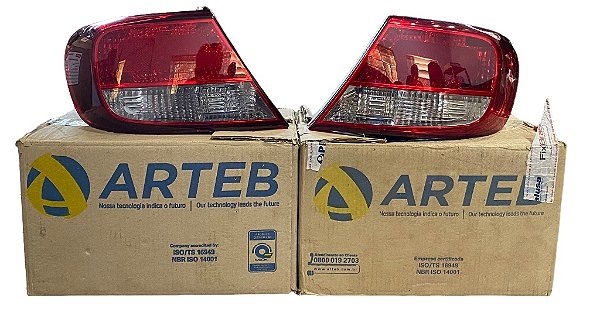 Par Lanterna Traseira LE LD VW Gol G5 2008 a 2012 Original Arteb 0460417 VW 5U6945095F Novos de Época
