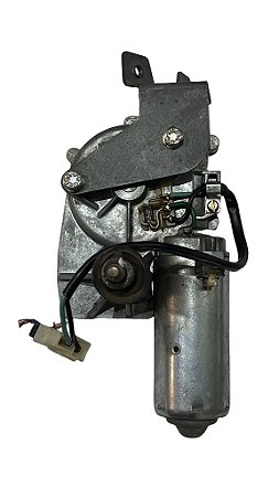 Motor Limpador Traseiro 12V Kadett 1989 a 1998 Original GM 52270107 Bosch 9390456013 Novo de Época