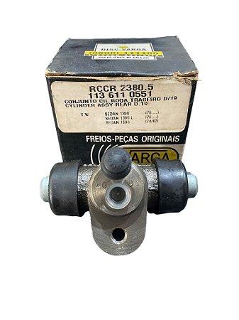 Conjunto de Cilindro de Roda Traseiro Direito do VW Sedan 1300 1300L 76 em Diante 1600 74 a 82 Original VARGA RCCR23805