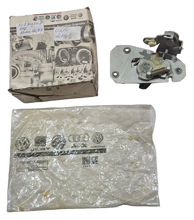 Fechadura da Tampa de Caçamba VW Saveiro 12 a 13 Original VW 5U7827505A Nova de Época