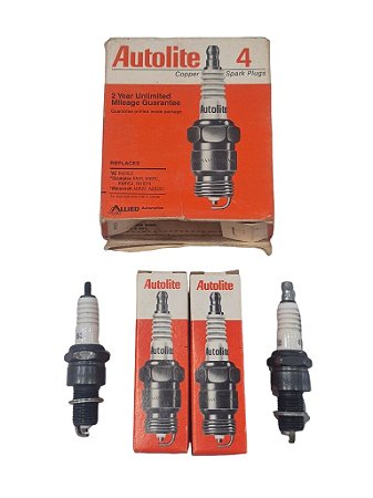 Par Velas de Ignição Autolite 63 Resistiva Ford VW GM Original Referência NGK BPR6ES BPR6ES-11 BPR6ES Novo de Época