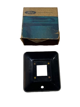 Moldura do Botão Interruptor da Trava Elétrica da Porta FORD Mustang de 1982 a 1986 Fox Body Original Ford E2ZB14A660BA