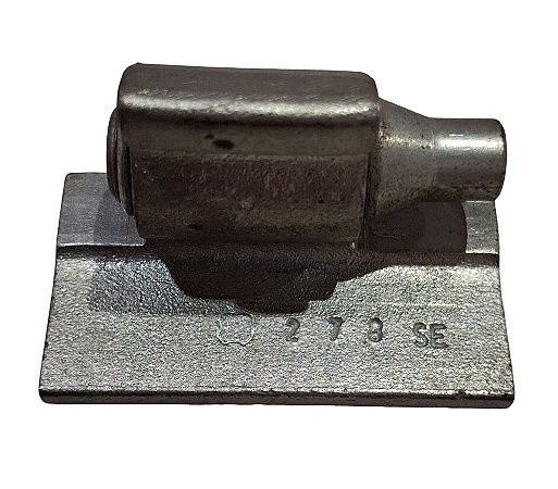 Dobradiça Superior Porta Dianteira Esquerda Fiat Palio 96/12 Siena 96/17 Strada 96/20 Idea 06/16 Original FIAT 51746210