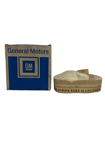 Faixa Decorativa Inferior da Caçamba Lado Esquerdo GM Silverado GMC 3500HD 6100 e 6150 1997 a 2002 Original GM 93286939