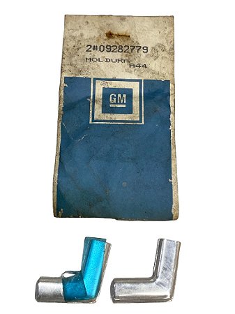 Par Moldura de Junção do Vidro Traseiro GM Monza 1983 até 1993 Original GM 09282779 Novo de Época