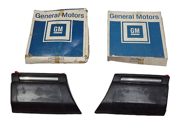 Par de Moldura do Para-Lama Esquerdo e Direito GM Monza Hatch Sedan 1991 até 1993 Original GM 52256613 52256614 Novos