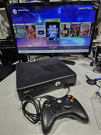 XBOX 360 TUNADO 2 CONTROLES com fio E CABOS HD500GB COM 99 JOGOS