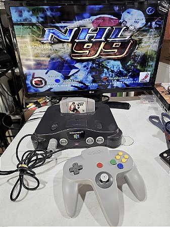 Nintendo 64 um controle um jogo cabo AV e fonte