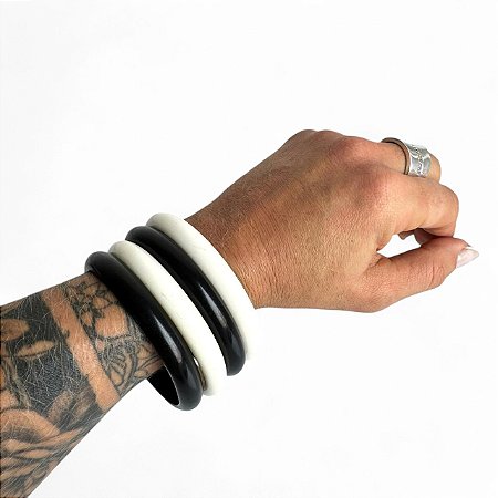 Conjunto Pulseiras P&B