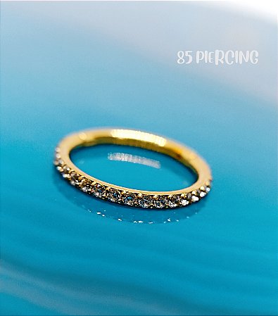 SEGMENTO AÇO ZIRCÔNIA CRAVEJADA 10MM GOLD PVD