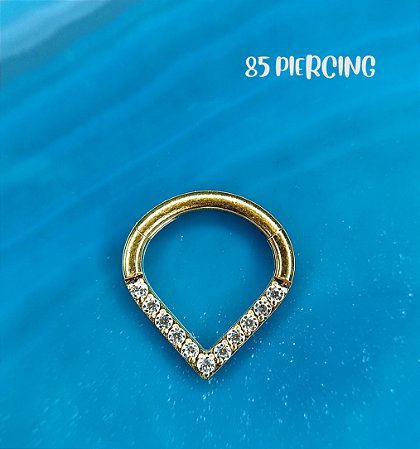SEGMENTO AÇO GOTA ZIRCÔNIA CRAVEJADA 8MM GOLD PVD