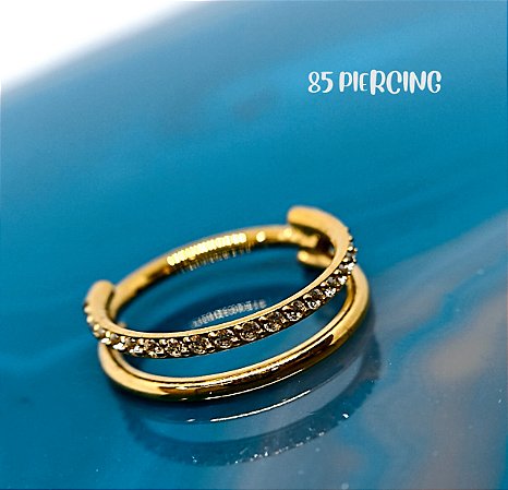 SEGMENTO DUPLO LISO / ZIRCÔNIA CRAVEJADA TITÂNIO GOLD PVD