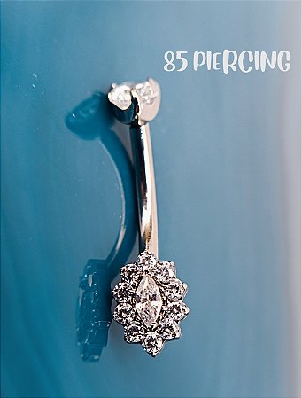 NAVEL TITÂNIO FLOR ZIRCÔNIAS