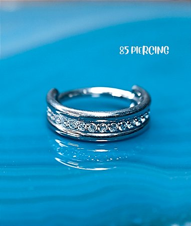 SEGMENTO TITANIO LINE STONES 8MM