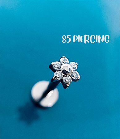 MINI FLOR 6 PÉTALAS ZIRCÔNIAS CRAVEJADAS TITÂNIO