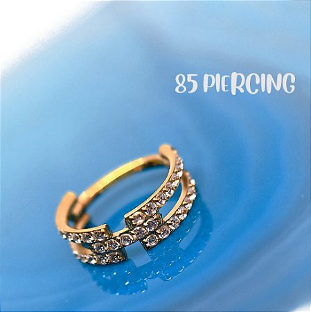 SEGMENTO DUPLO ZIRCÔNIAS CRAVEJADAS TITÂNIO GOLD PVD