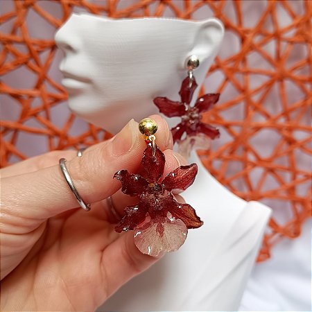 Brinco Mia - Orquídea Natural Preservada em Resina