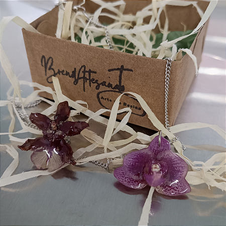 Kit com 2 Pingentes - Flores Naturais Preservadas em Resina