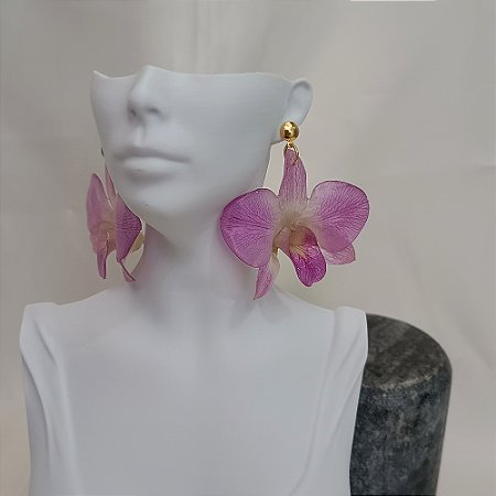 Brinco Curto Flora - Orquídea Natural Preservada em Resina