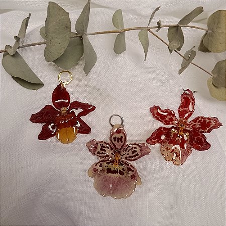 Brinco Bella - Orquídea Natural Preservada em Resina