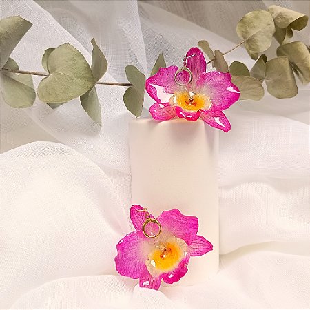 Brinco Nalu - Orquídea Natural Preservada em Resina