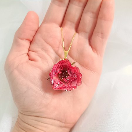 Pingente Aberto Mainha - Rosa Natural Preservada em Resina