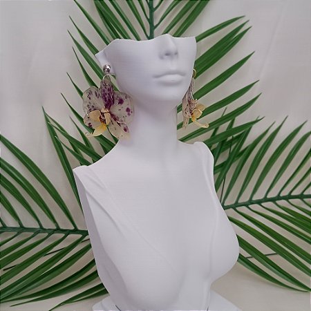 Brinco Curto Alana - Orquídea Natural Preservada em Resina