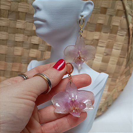 Brinco Serena - Orquídea Natural Preservada em Resina