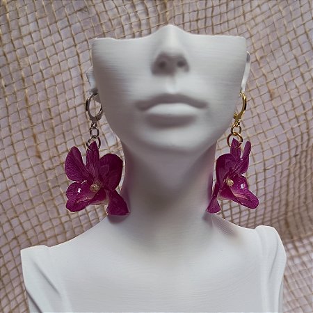 Brinco Tita - Orquídea Natural Preservada em Resina