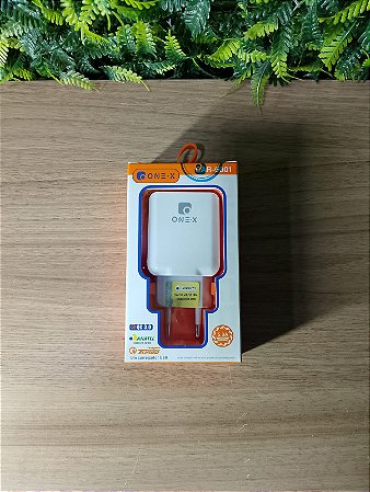 CARREGADOR TURBO COM PORTA USB 5.8A ONEX CAR-6001