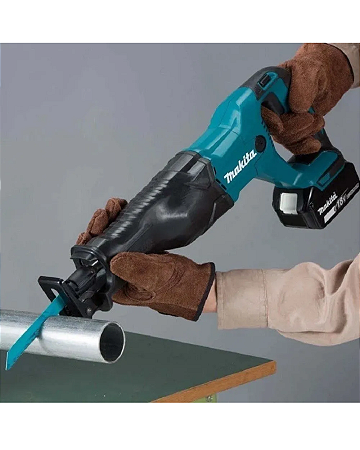 Serra Sabre Makita Djr186z + Bateria 3ah + Carregador 18v