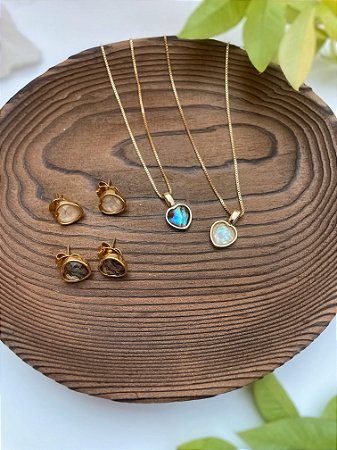 Conjunto Dourado Colar e Brinco Coração