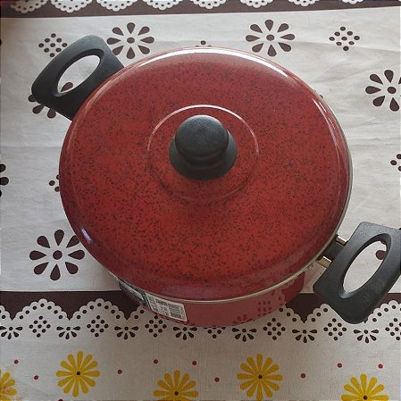 Caçarola com asa 2.650 litros aluminio - vermelha Nicopan.