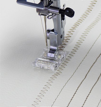 Calcador com rolete para costura de tecidos difíceis para máquina de costura mecânica – 200142001