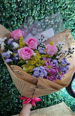 Arranjo Buquê Rosas Cor de Rosa