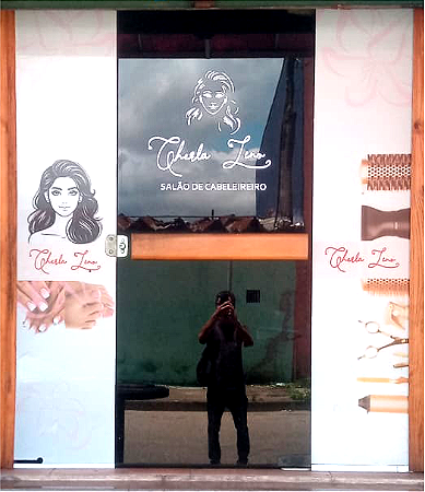 Adesivo microperfurado