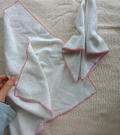 2 Guardanapos 35cm natural detalhe vermelho