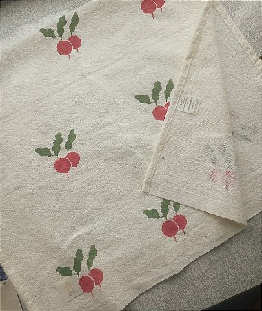 Pano de Prato 45x70 rabanetes