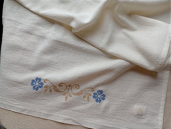 Pano de Prato 45x70 ponto cruz floral bege/azul