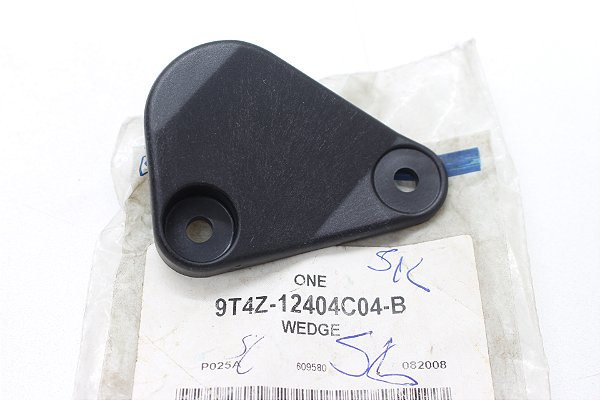 Calço Lateral Esquerdo Tampa Traseira Ford Edge 2008/2014 Orig