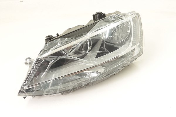 Farol Esquerdo Vw Jetta 2011/2014 Regulagem Eletrica Foco Duplo