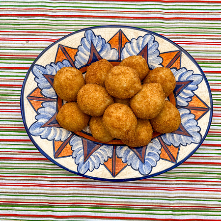 Pacote 1 Kg: Bolinha de queijo