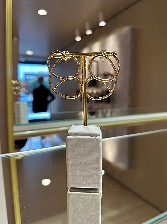 BRINCO ZIRCONIA REDEMOINHO DOURADO