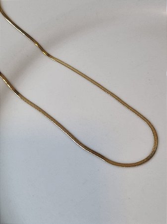 Colar fita dourado