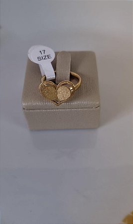 Anel inox dourado com forma de coração
