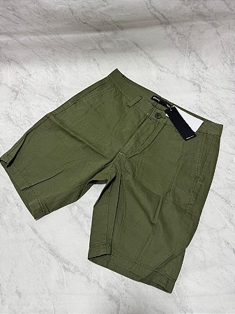 Bermuda Hering Sarja Verde Militar
