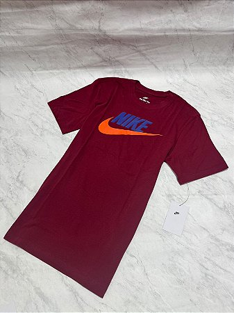 Camiseta Nike Big Logo Vinho