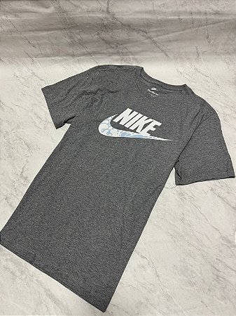 Camiseta Nike Squas Cinza