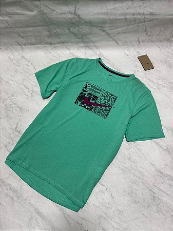 Camiseta Nike Dri Fit Verde